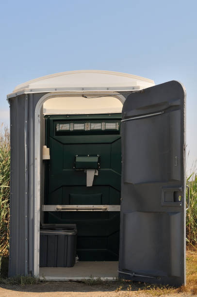 Porta potty delivery and setup in Woodinville, WA